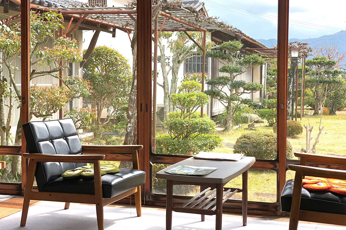 割烹旅館　美よし荘